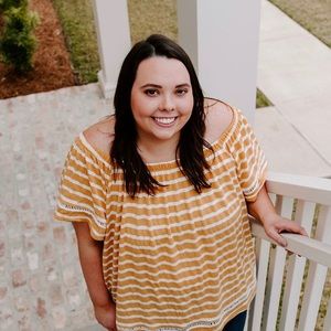 Meet your Posher, Natalie